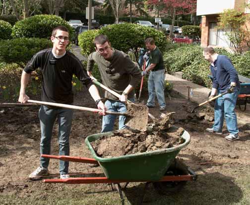 Elders Jamison & Reid clear off soil